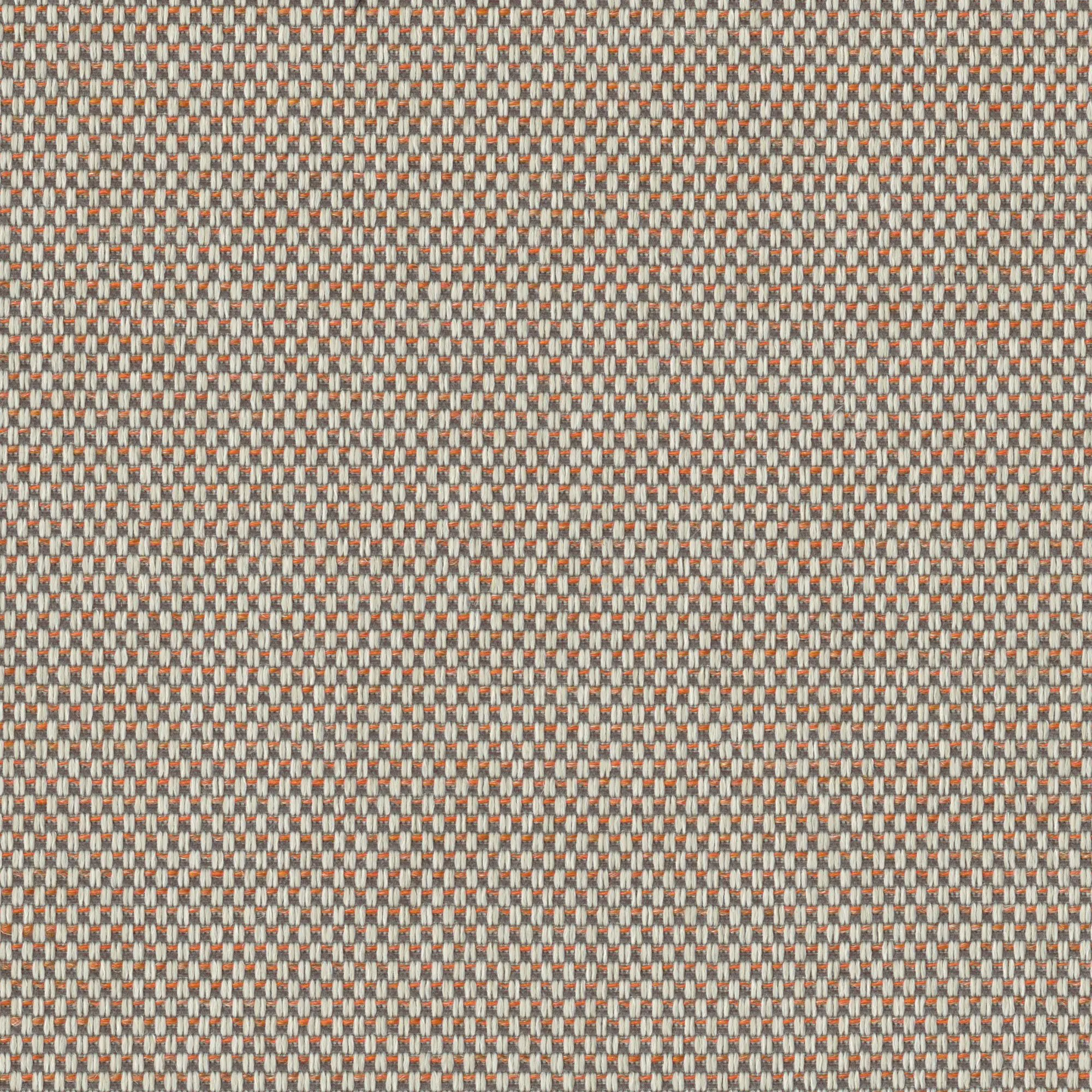 window-curtains-deploeg-pine-29-02 Hunter Douglas India PINE 29, a lightweight yet robust upholstery fabric featuring 5/5 pilling resistance and OEKO-TEX certification, ideal for modern interiors.